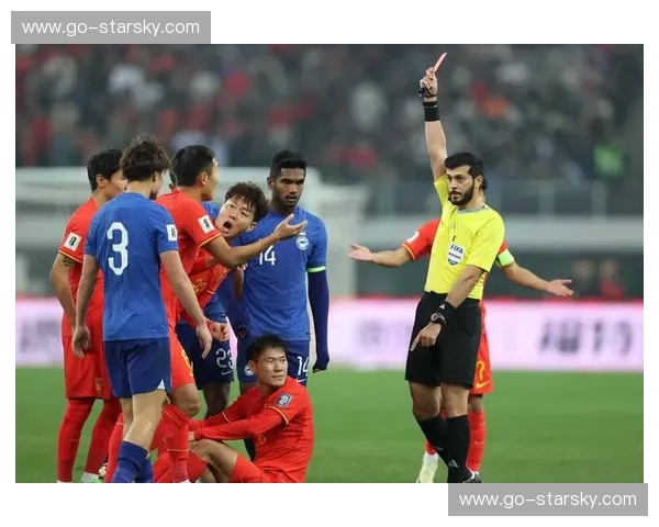 曾经的荣耀与未来的憧憬：国足与特立尼达的足球对话